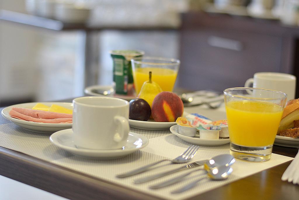 Tartagal Almunecar Hotel מראה חיצוני תמונה