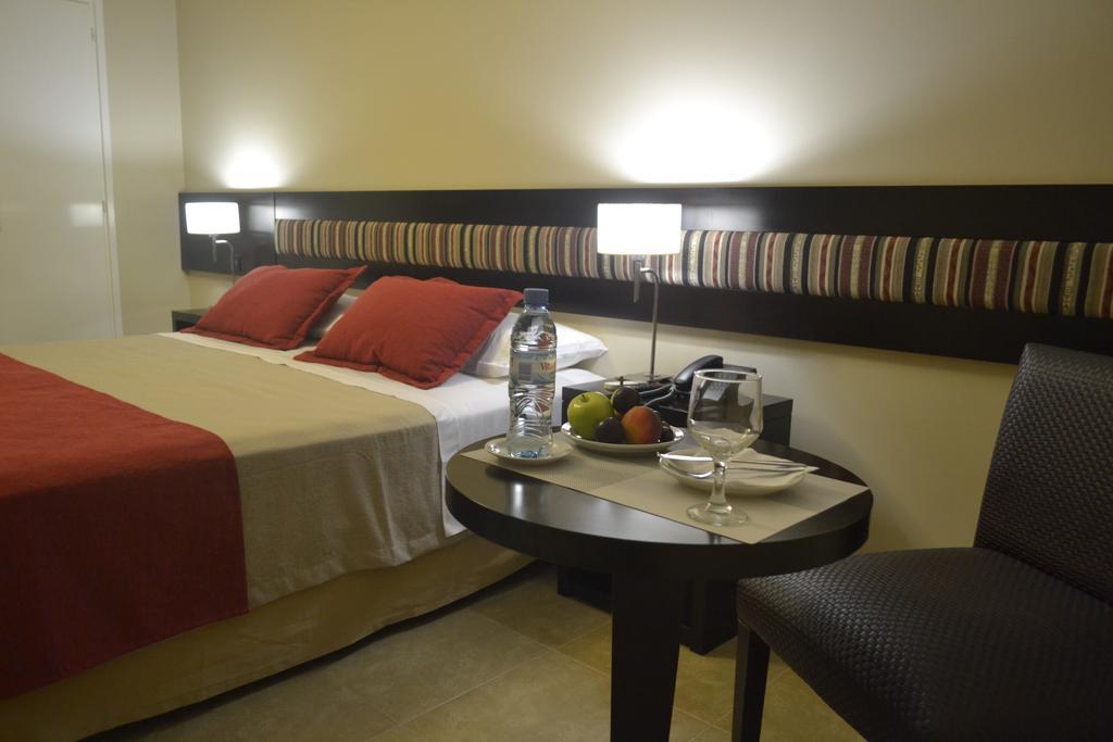 Tartagal Almunecar Hotel חדר תמונה