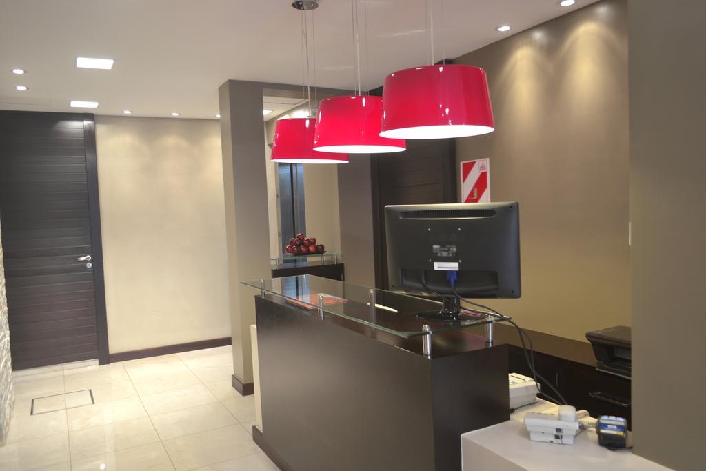 Tartagal Almunecar Hotel מראה חיצוני תמונה